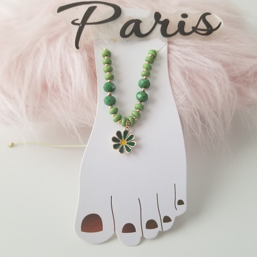 Green Beaded Anklet with Dangling Daisy  Charm New